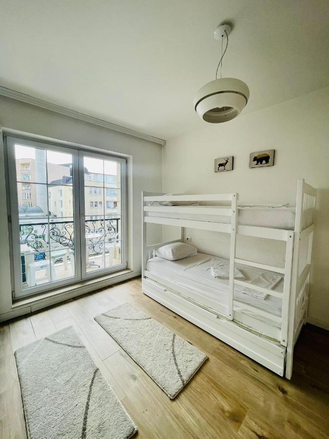 4 Llullat - City Center Apartment Pristina Buitenkant foto